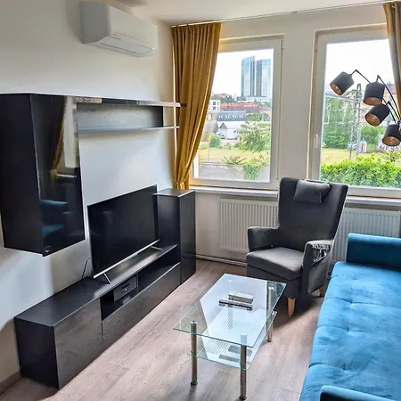 Modern In Vinohrady With Ac & Parking براغ